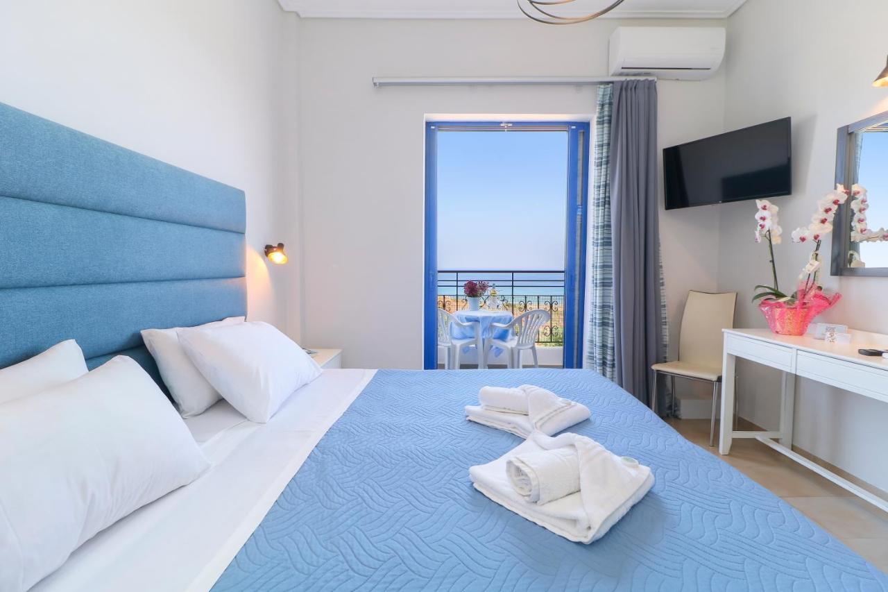 Alexis Hotel