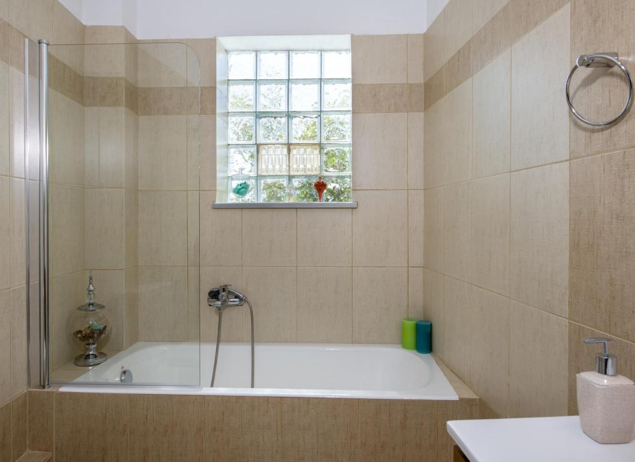 Casa Magnolia - Spacious In Heart Of Akrotiri *