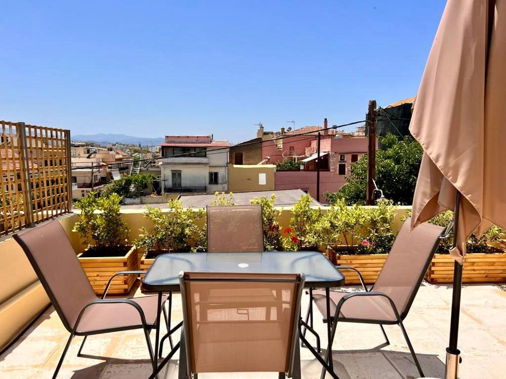 Canevaro Twins Apartment