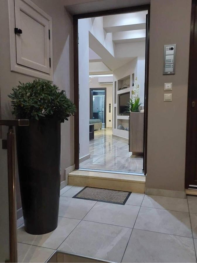 Rika's Luxury Seaside Appartement *