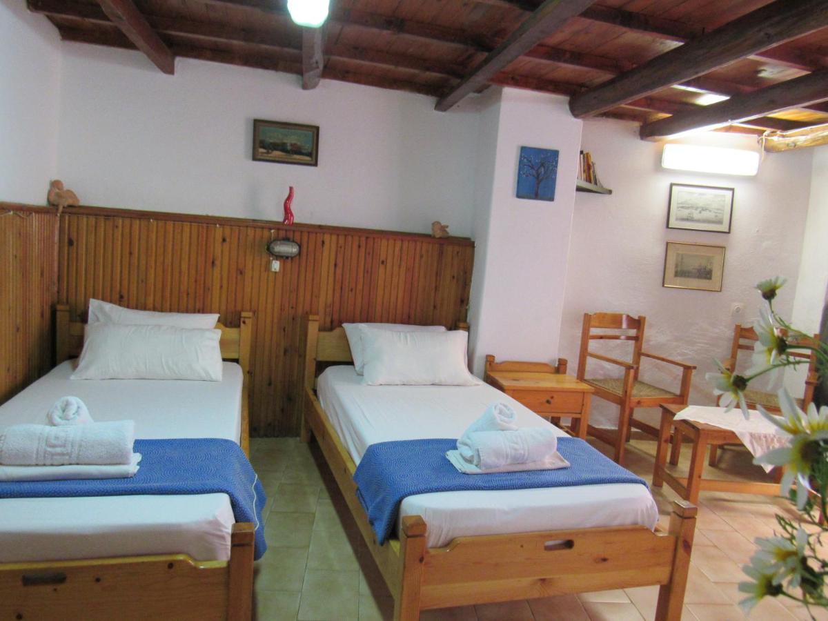 Chryssoula Inn Chania (Crete)
