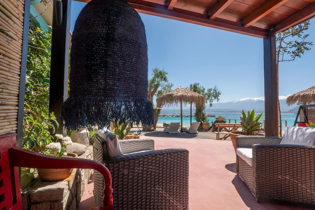 Sea And Sun Metaxy Mas, Brand-new, Beachfront ! *