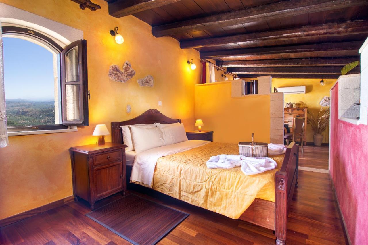 Holiday home Samonas - Red Fliskouni Chania (Crete)
