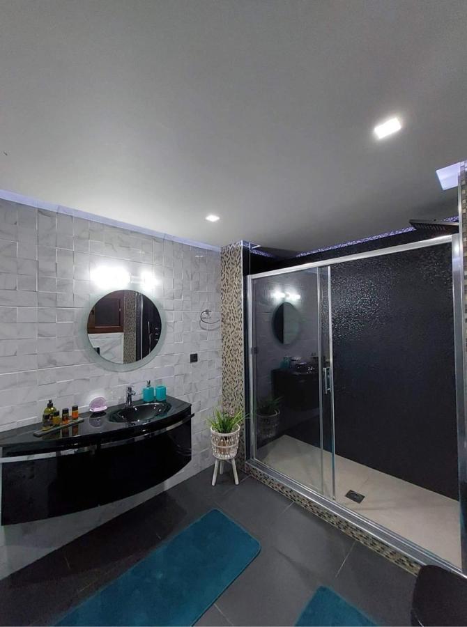 Apartment Rika's Luxury Seaside