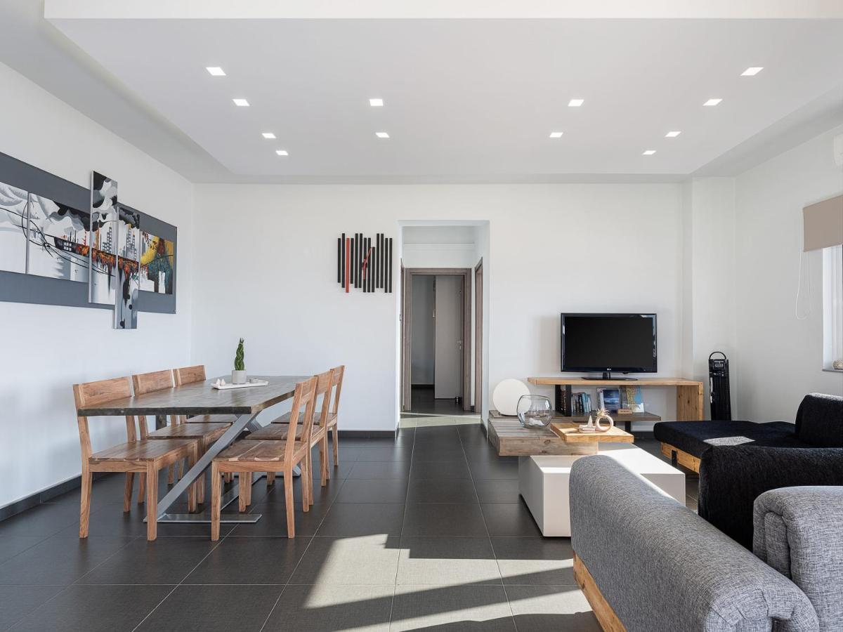Apartment View Point