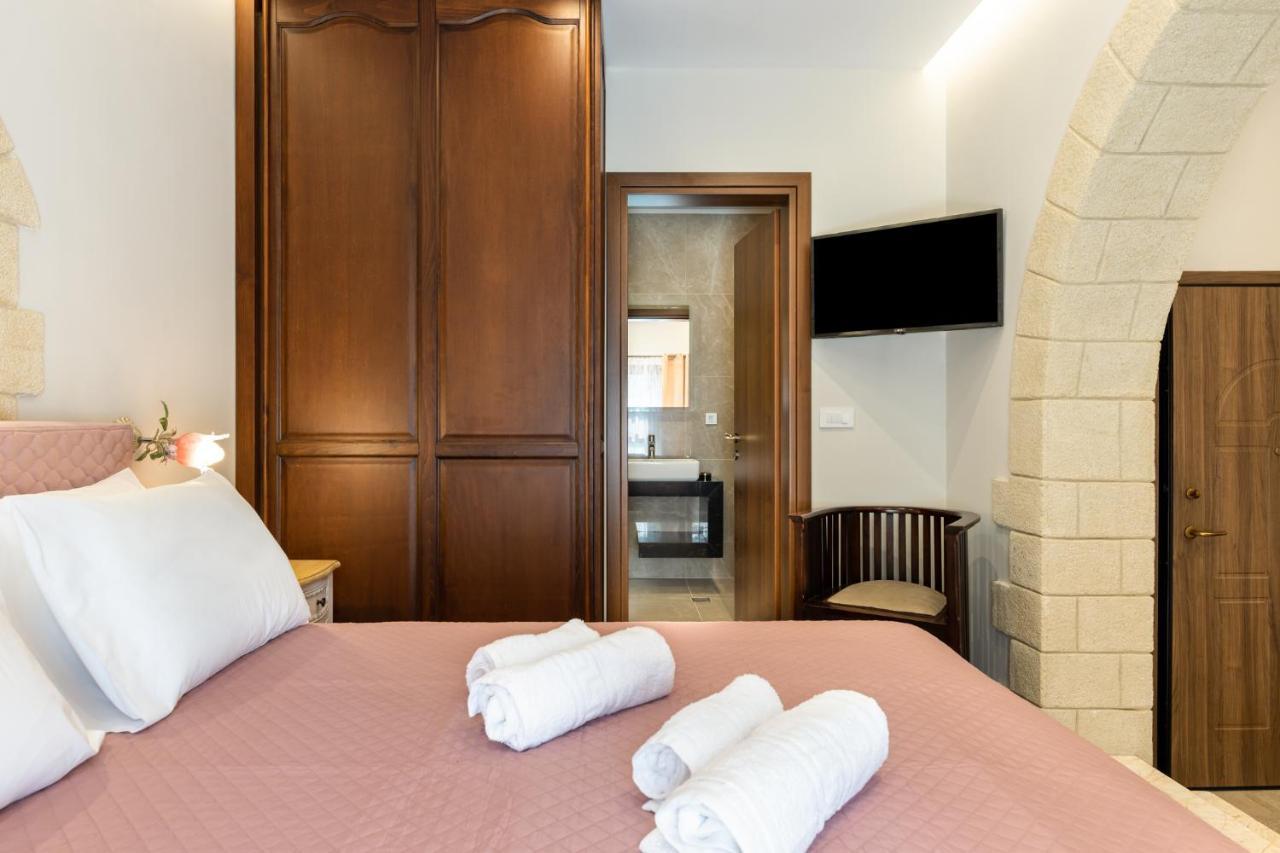 Bright And Cozy Studio 1 Apartment *