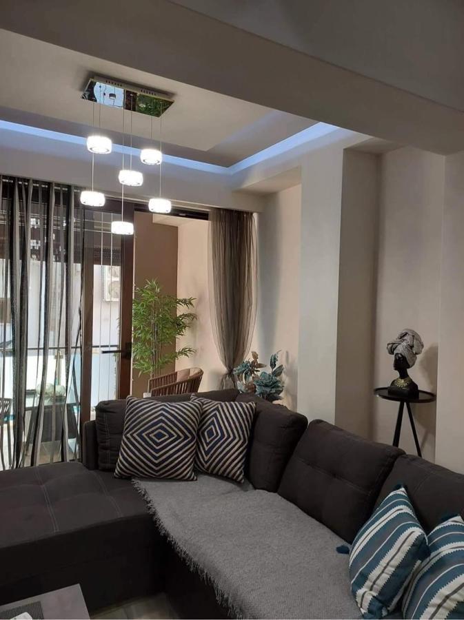 Rika's Luxury Seaside Apartment
