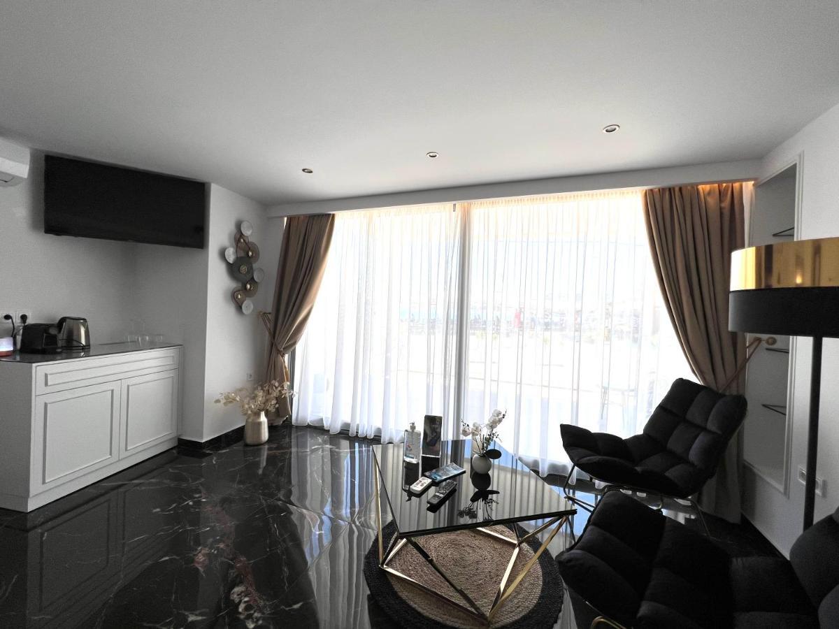 Apartment Mare 2