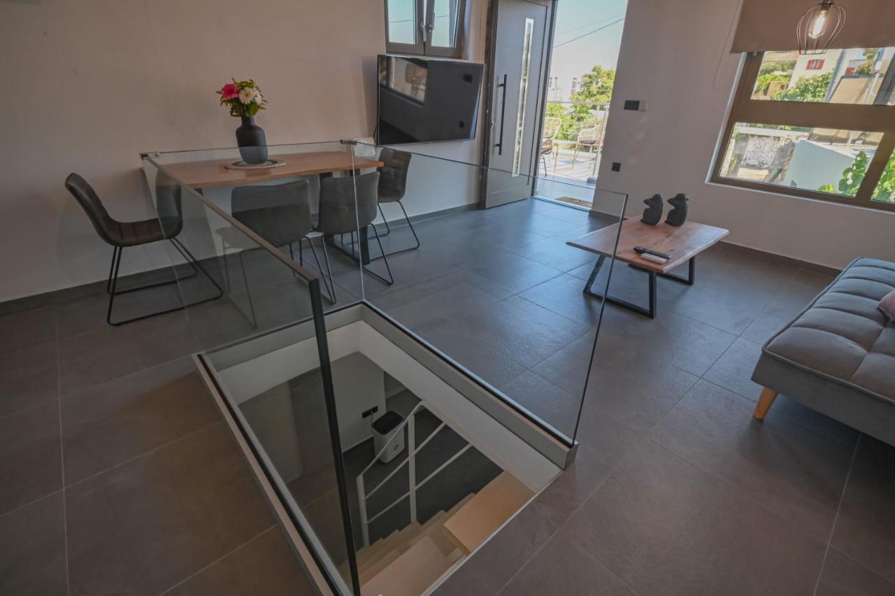 Villa Garifalia With Sauna & Hydromassage *
