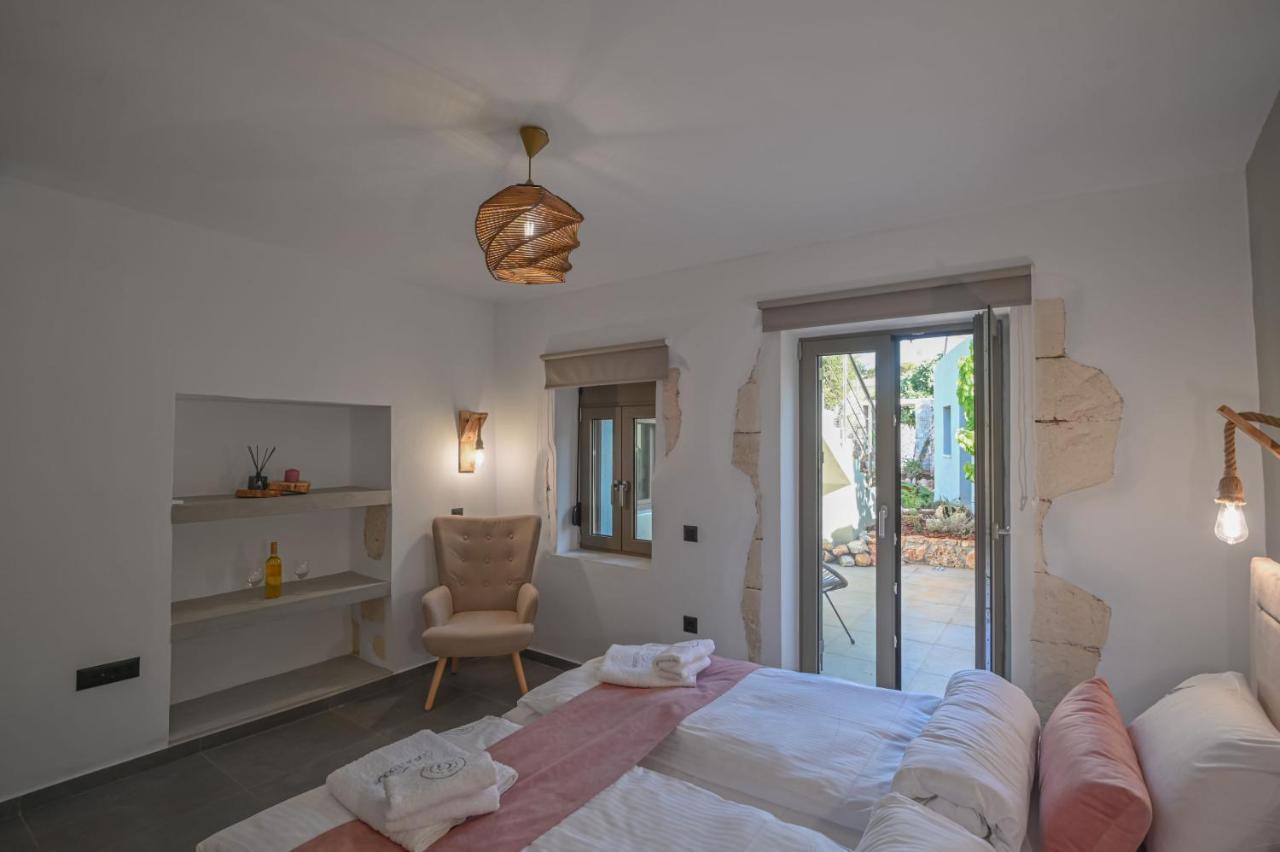 Villa Garifalia With Sauna & Hydromassage