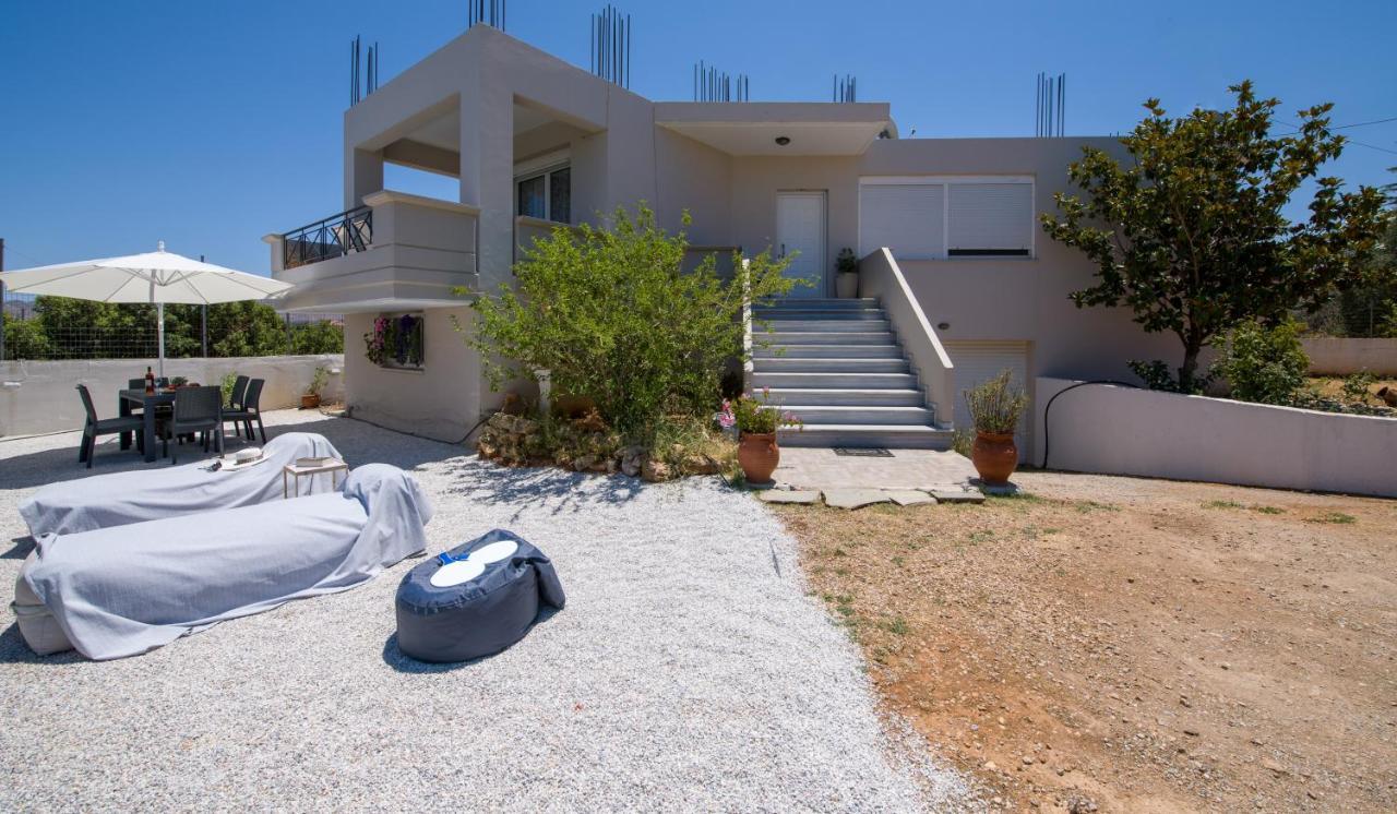Casa Magnolia - Spacious In Heart Of Akrotiri Holiday home *