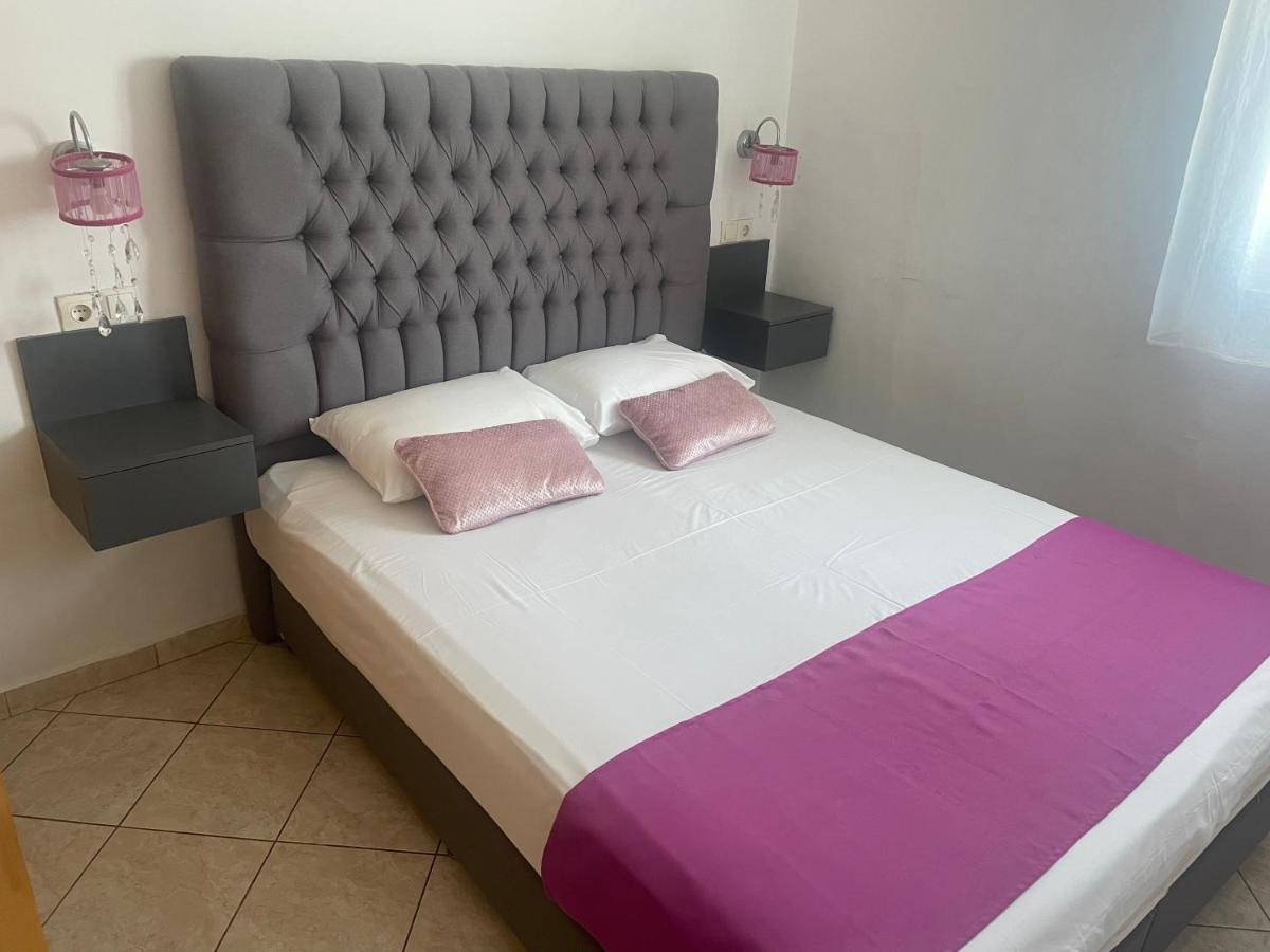 Julies Appartement Chania (Crete)