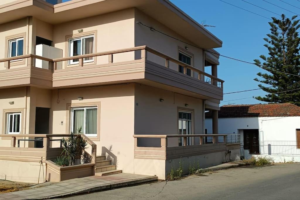 Sofia's House Apartment *