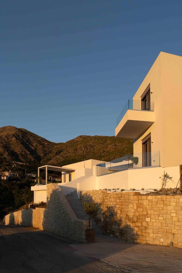 Villa Oxygen Villa *