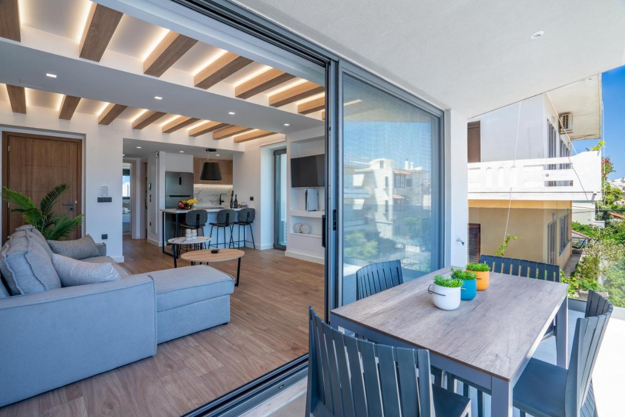 Almy Luxury Apartment