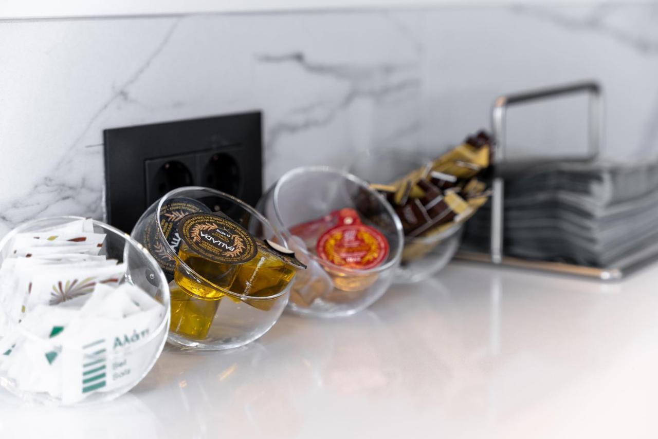 Almy Luxury Apartment