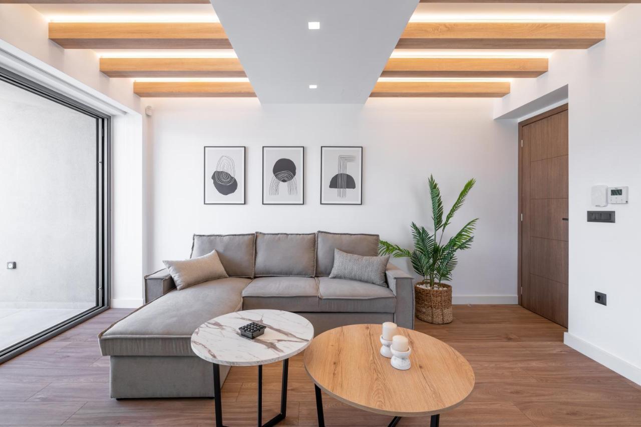 Apartment Almy Luxury *