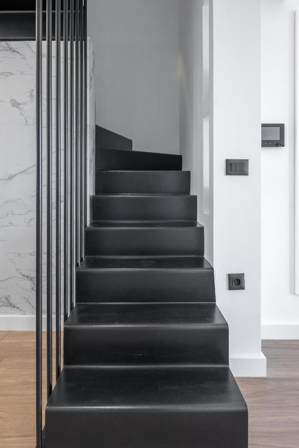 Almy Luxury Apartment *