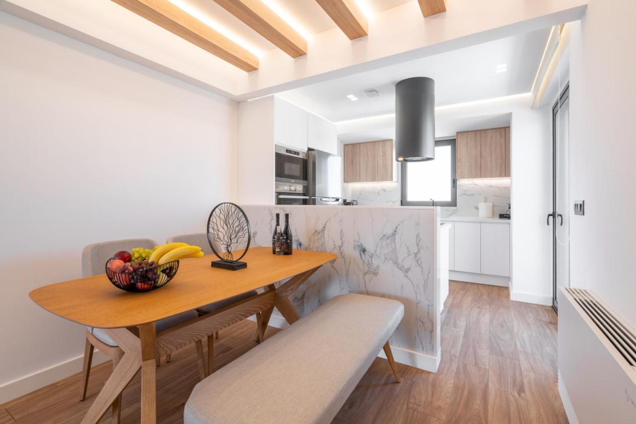 Almy Luxury Apartment *