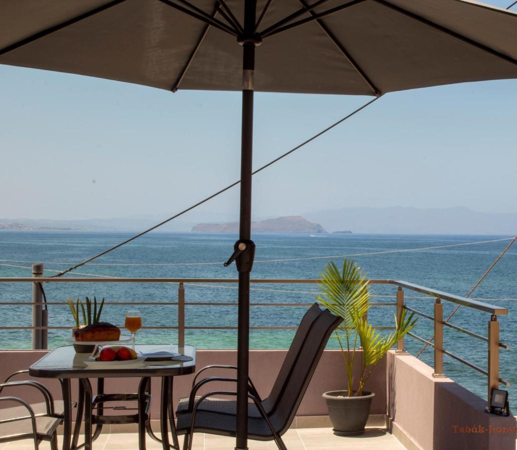 Tabak Sea Side *