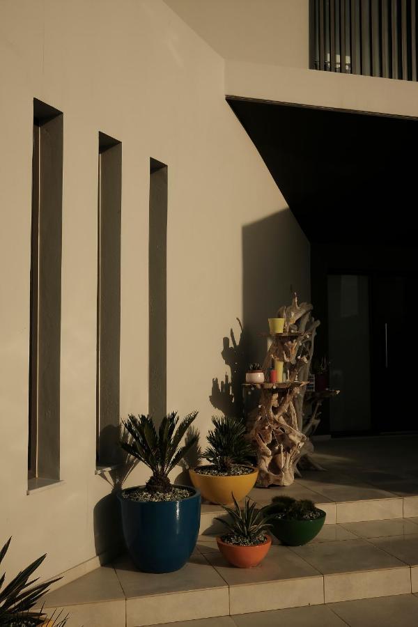 Gardenia, De Luxe Avec Piscine A Debordement Villa *