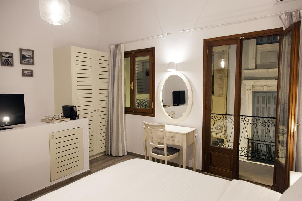 Shalom Luxury Chrissi Akti Chania