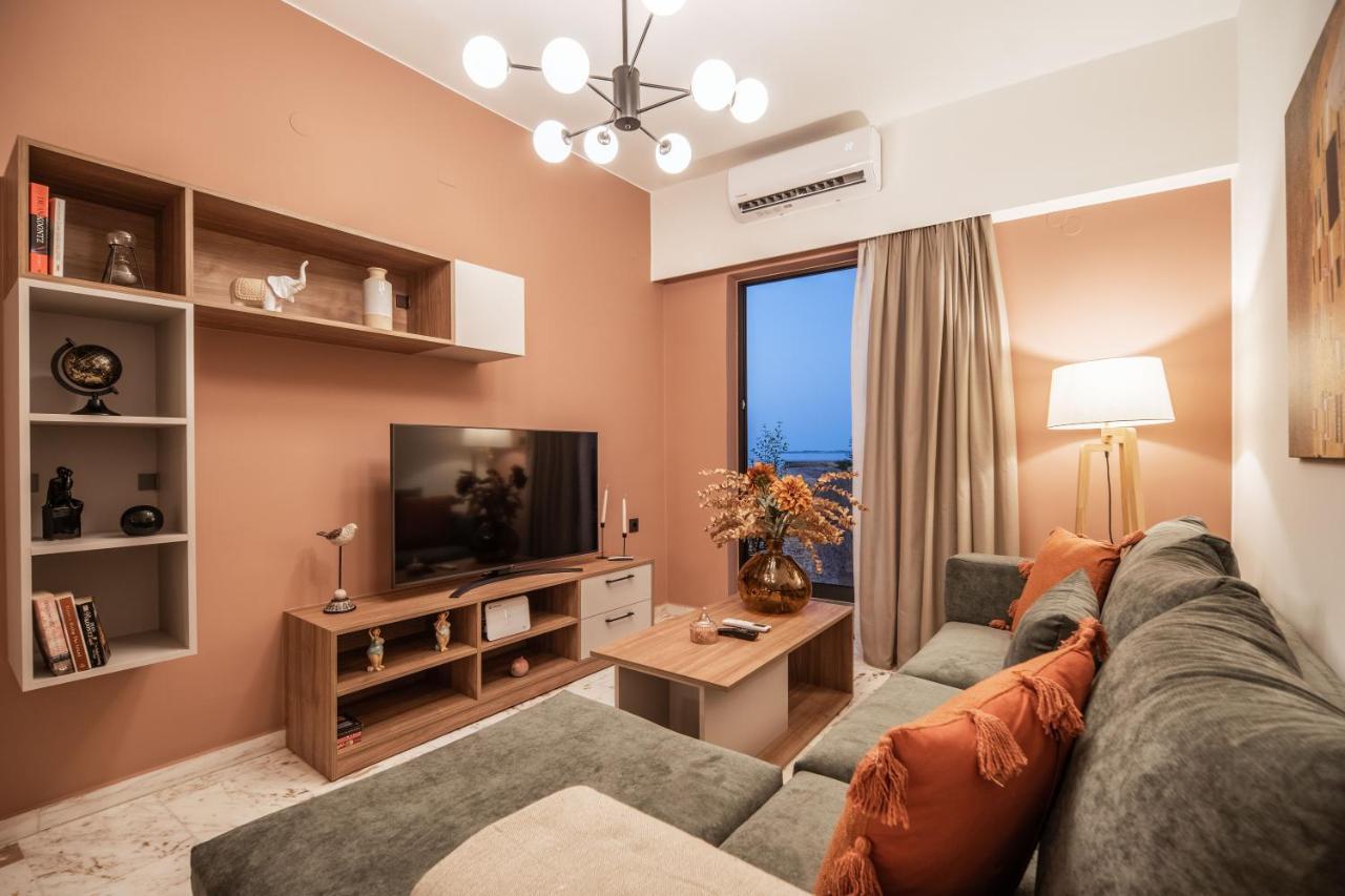 Apartment Cretan Sea View 10mins To Beach, Old Town,