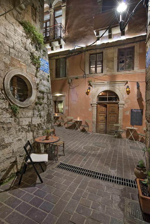 Fagotto Art Residences Guest house
