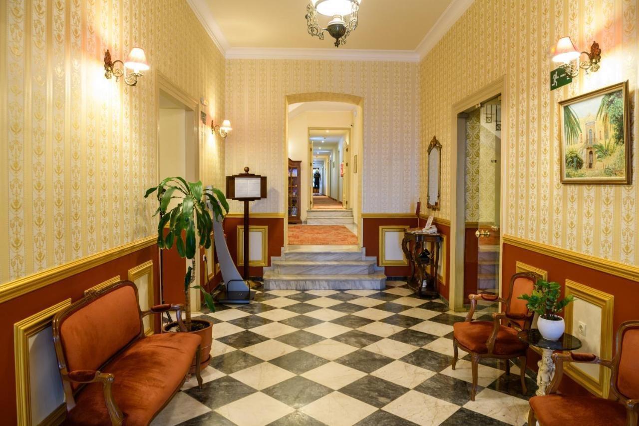 Hotel Halepa 4*
