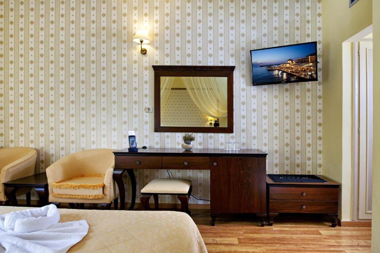 Halepa Hotel