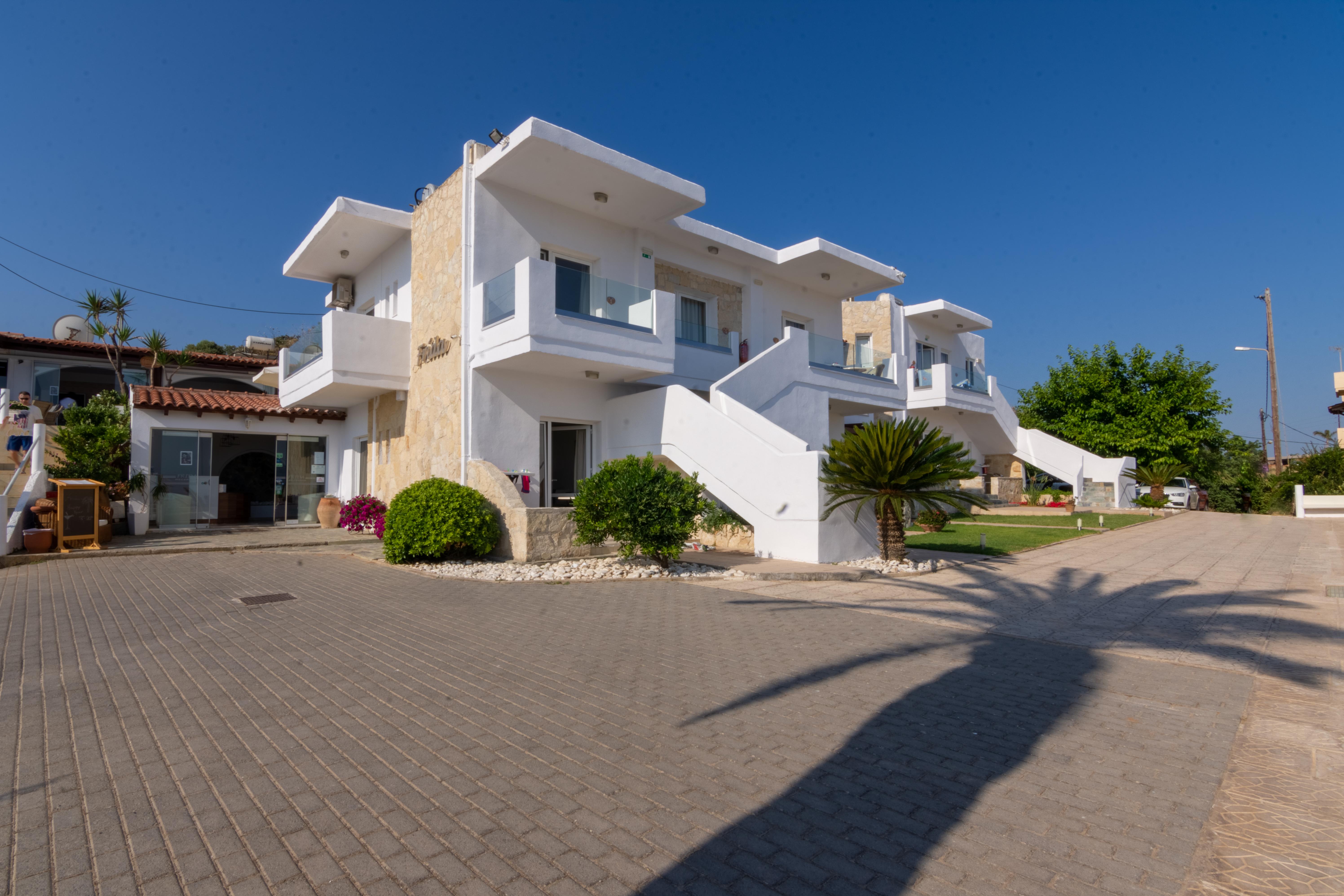 Aparthotel Frida 3*