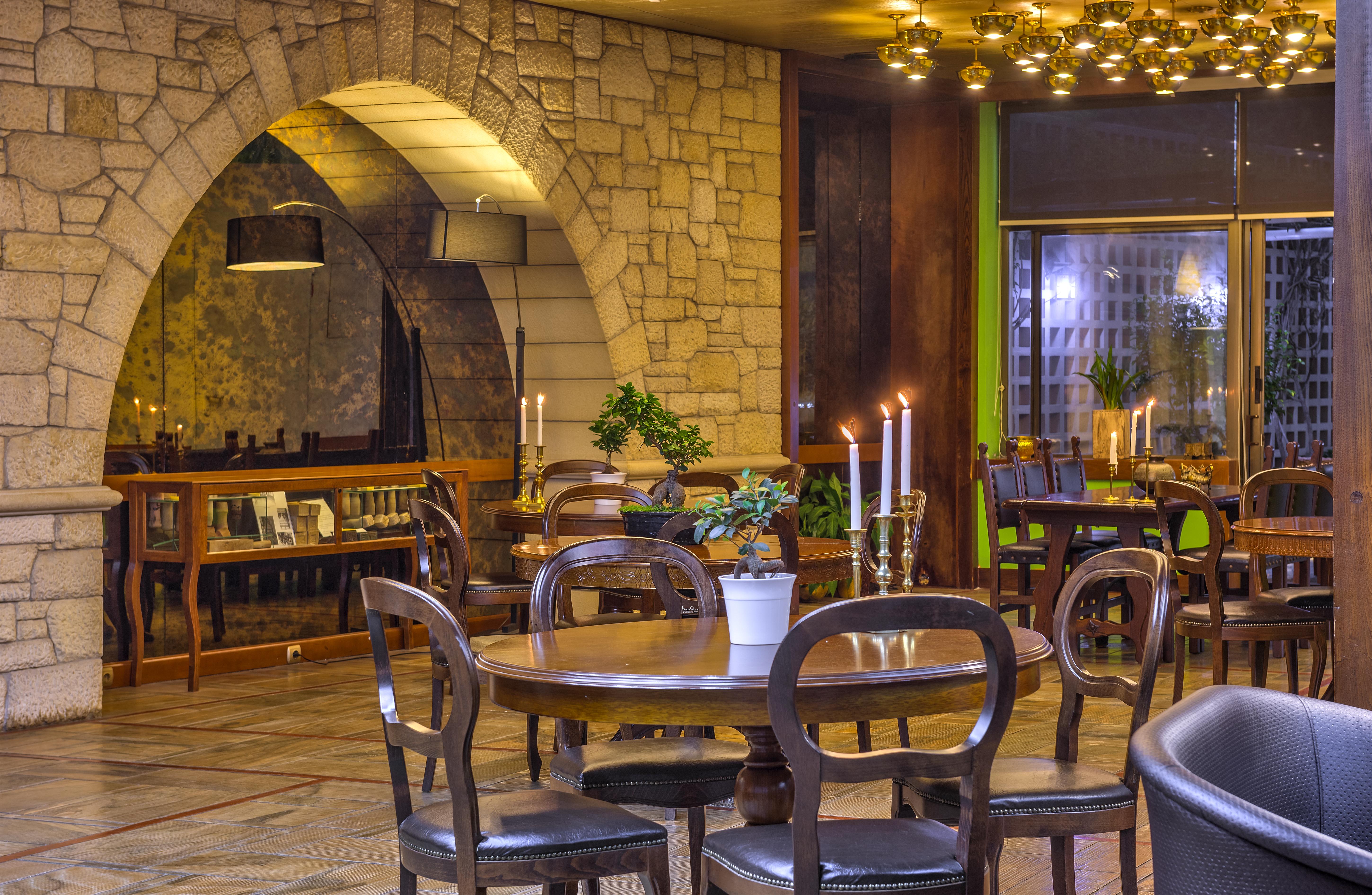Hotel Civitel Akali