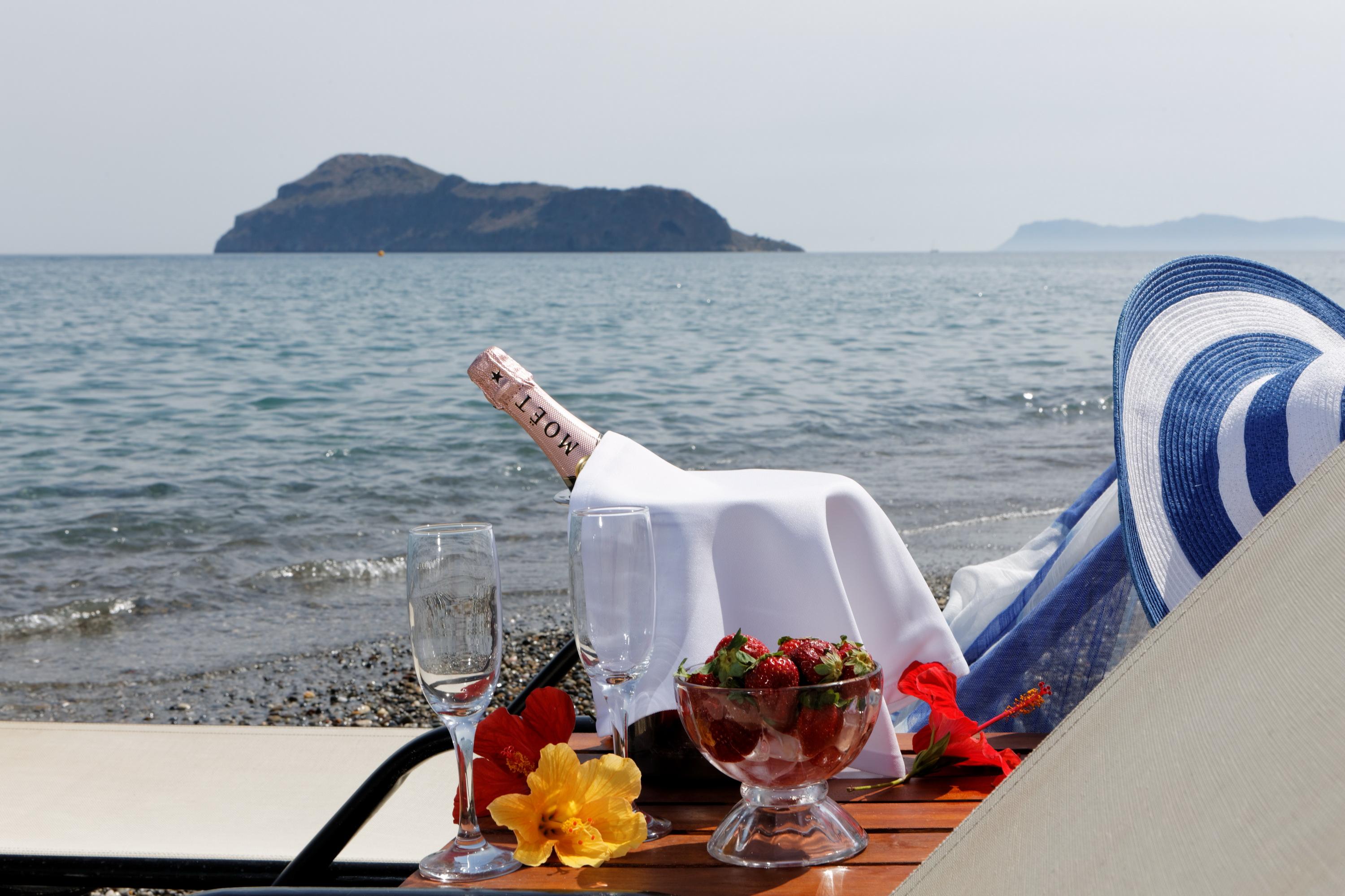 Aparthotel Indigo Mare Chania (Crete)