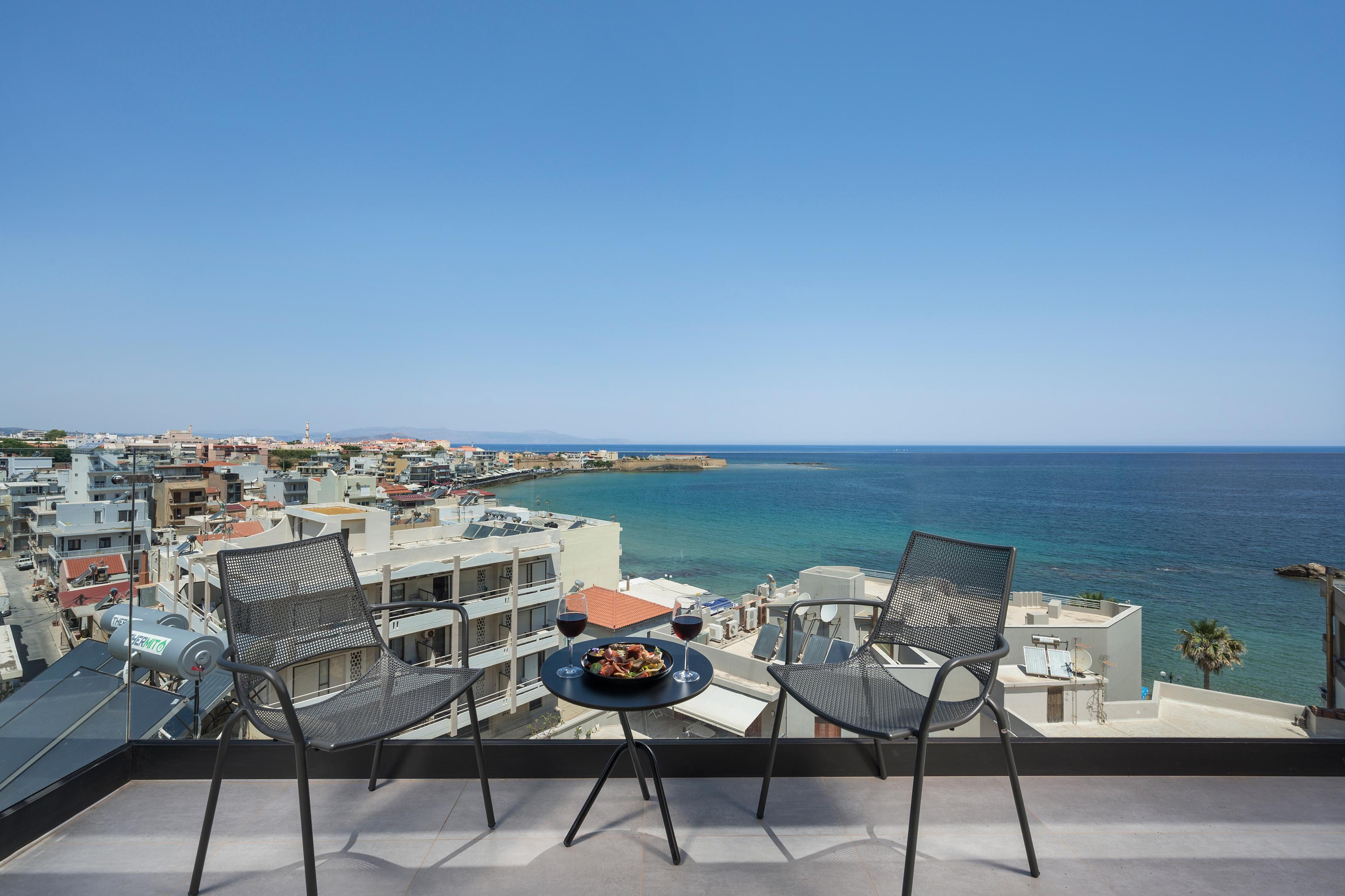 Hyperion & 4* Chrissi Akti Chania