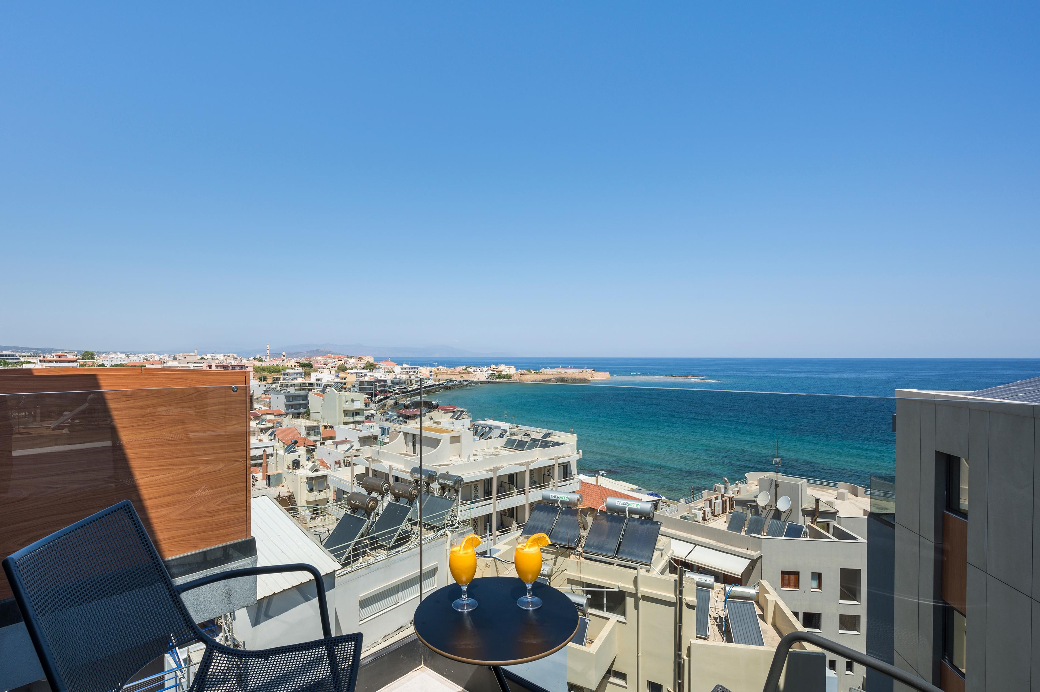 Hyperion & 4* Chrissi Akti Chania