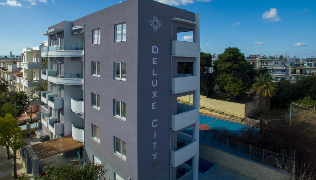 Hotel Deluxe