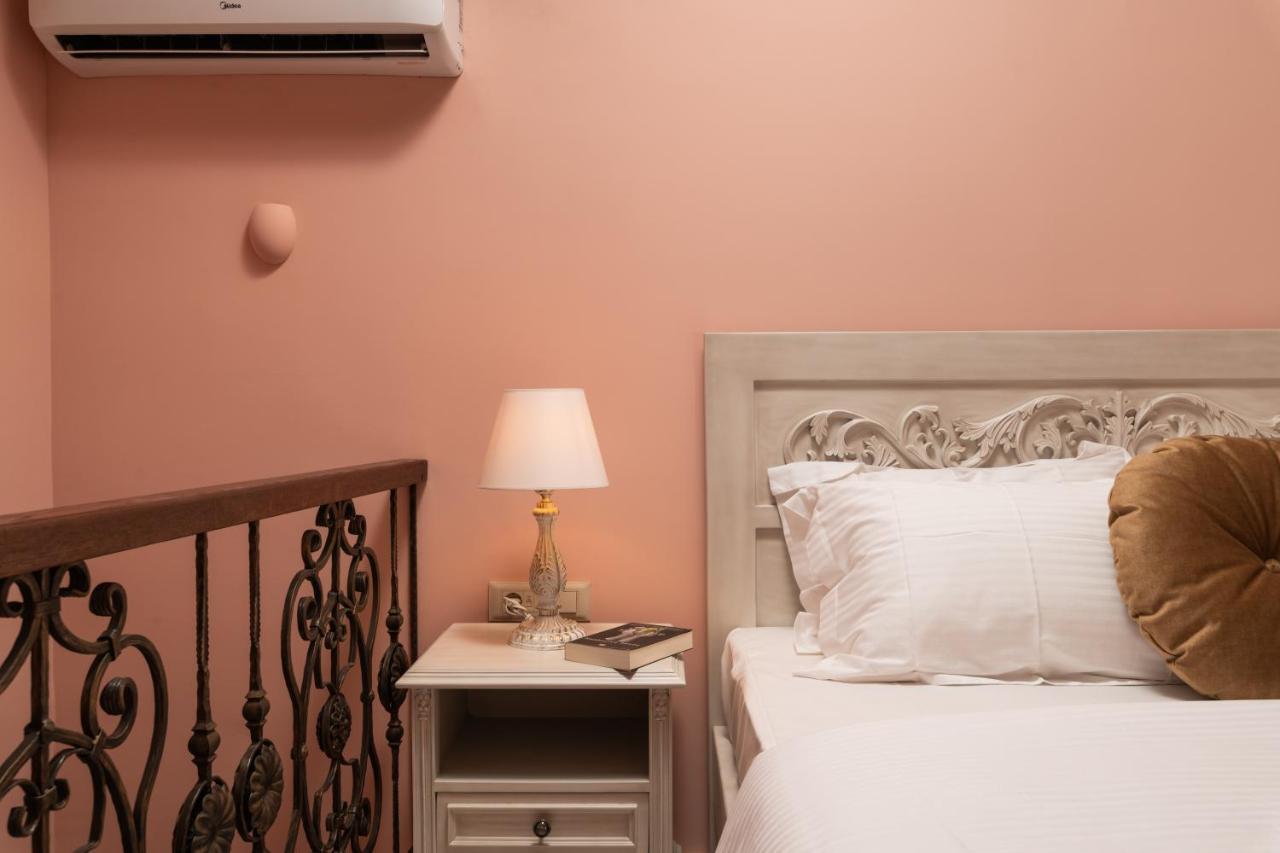 Nobili Boutique Hotel *