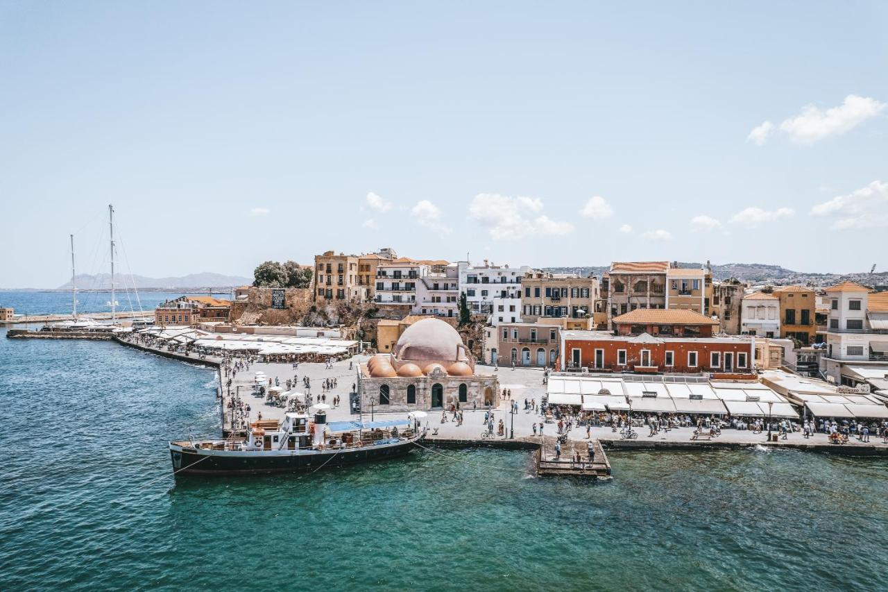 Azade Chania * Chania (Crete)