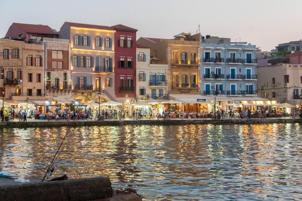History & Culture In Old Town Chania Apartment