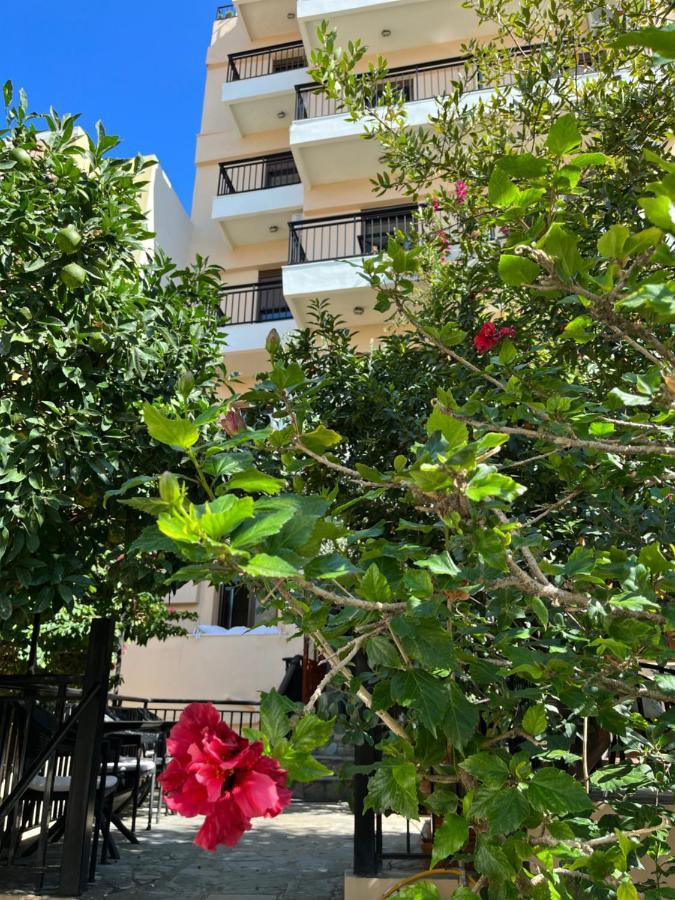 Hotel Candia