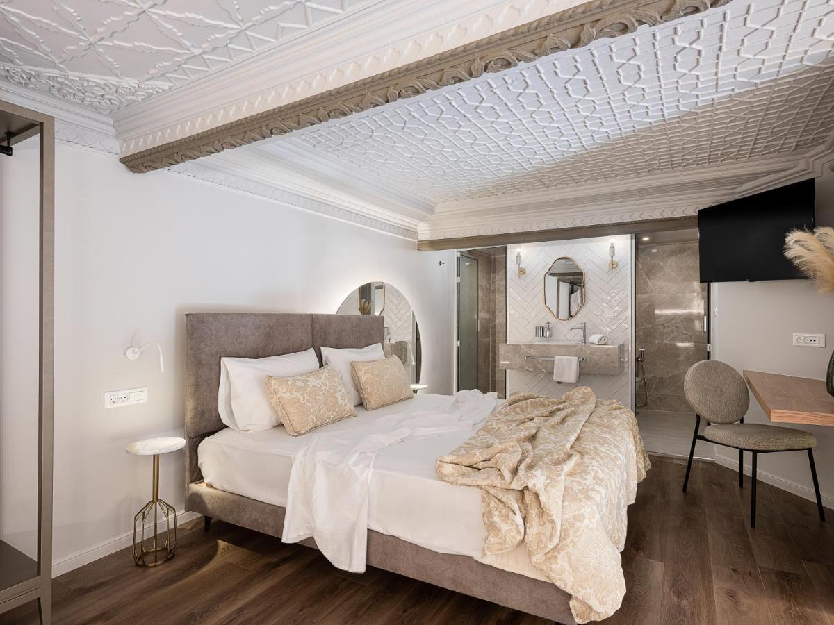 Hotel Elia Erato 3*