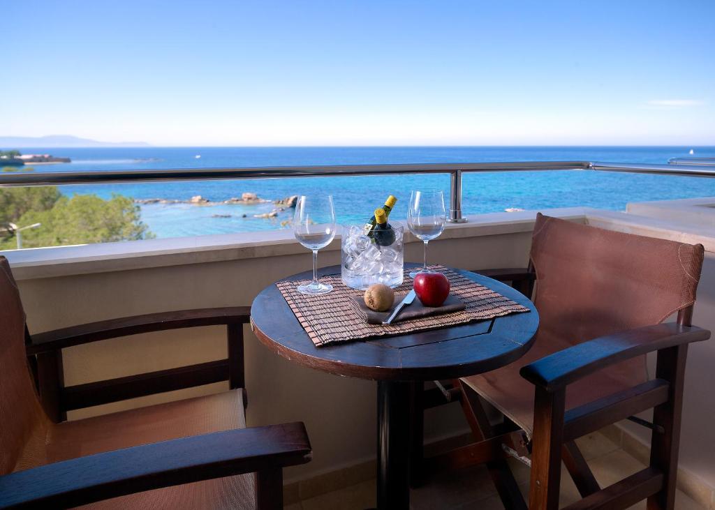 Irida Hotel