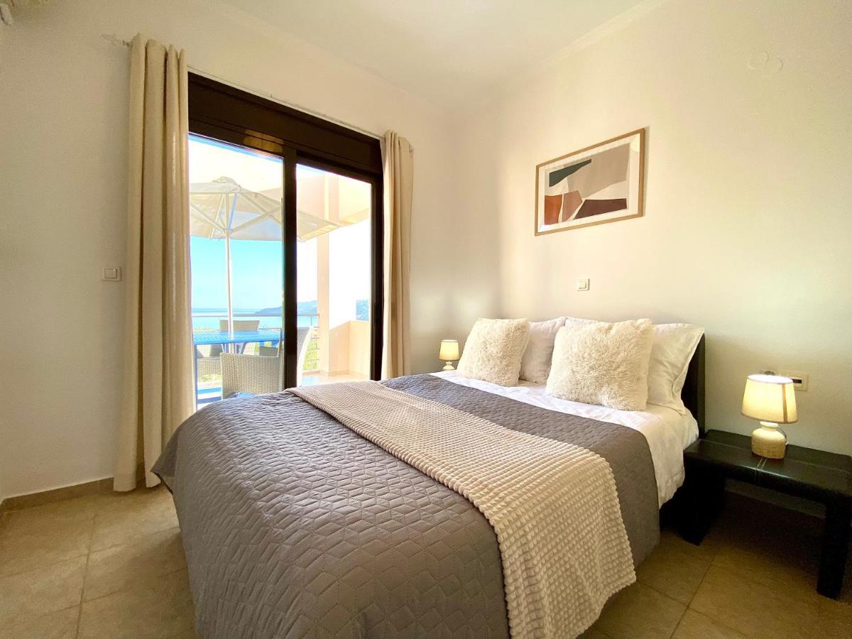Seaview With Shared Pool, Almyrida Apartment Chania (Crete)