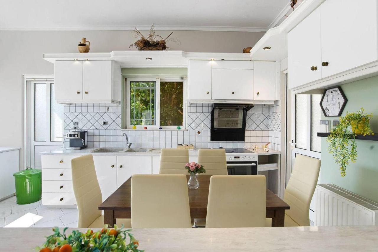 Superior - Overlooking Chania-with Pool Holiday home *