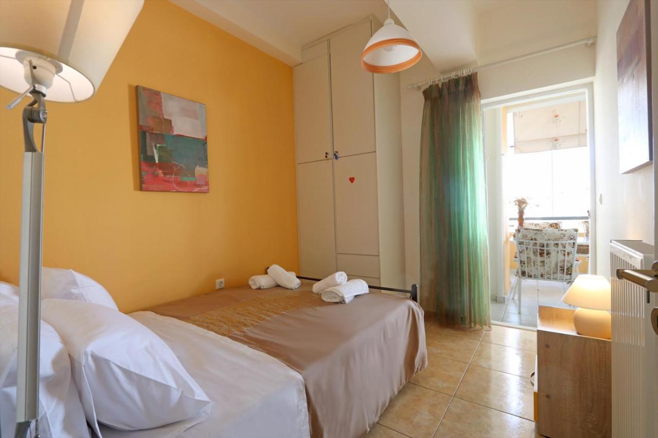 Apartment Port
