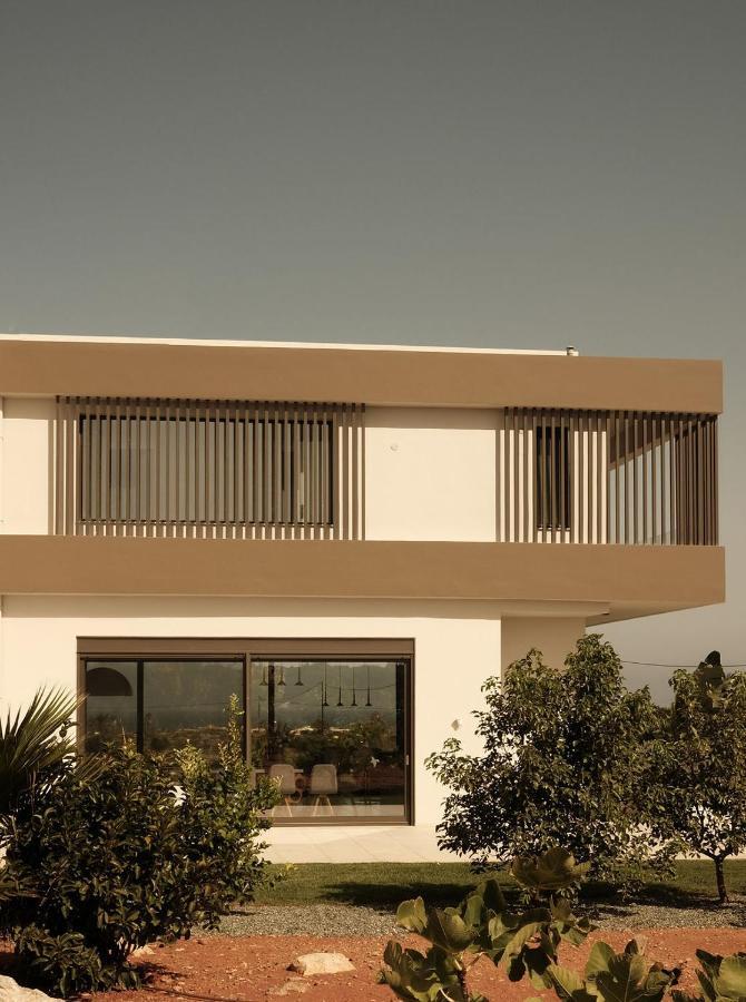 Gardenia, De Luxe Avec Piscine A Debordement Villa *