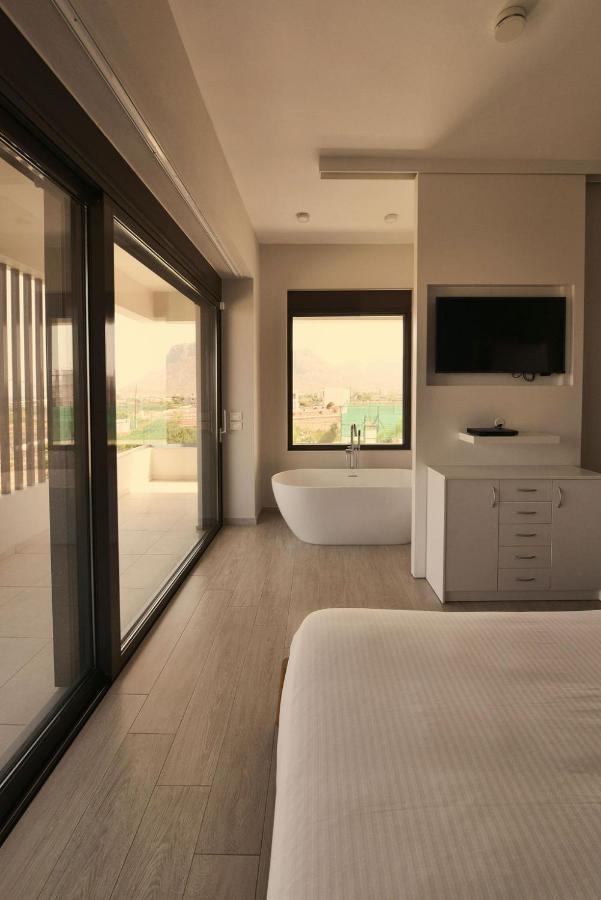 Gardenia, De Luxe Avec Piscine A Debordement Villa *