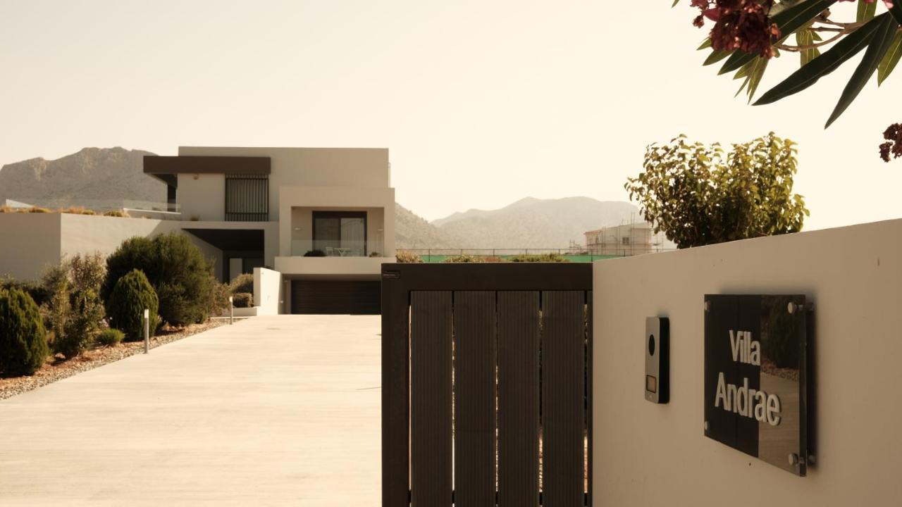 Gardenia, De Luxe Avec Piscine A Debordement