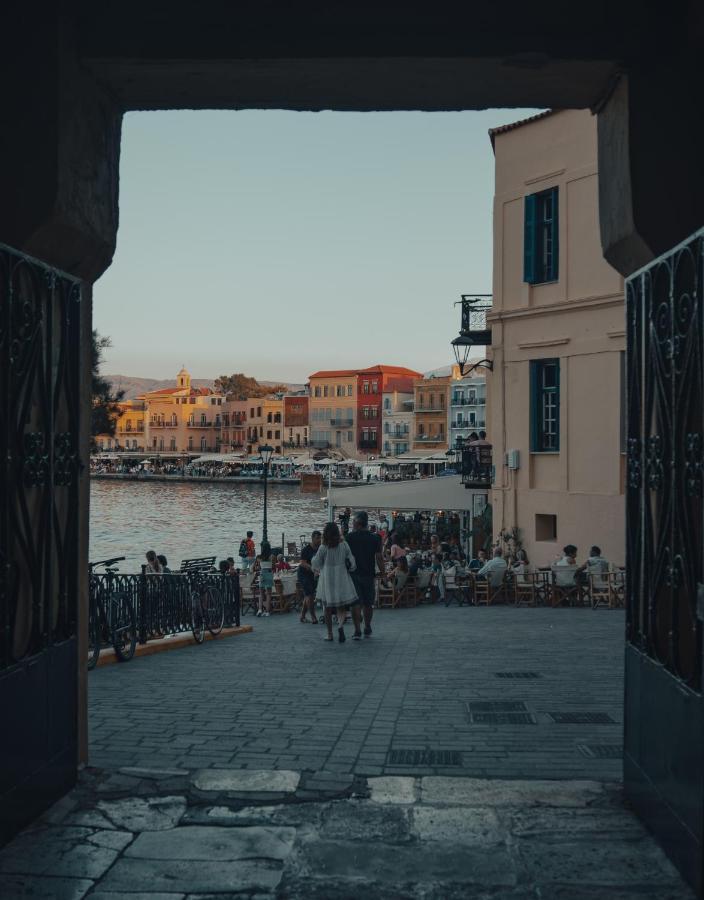 White In The Heart Of Chania * Chania (Crete)