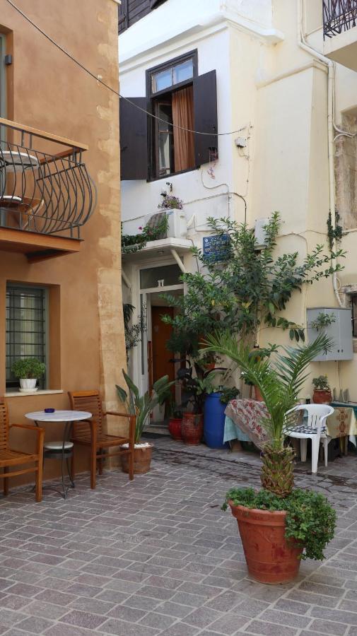 White In The Heart Of Chania Apartment Chania (Crete)